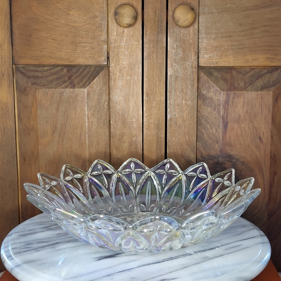 Carnival Glass Bowl - Picture 11 of 14
